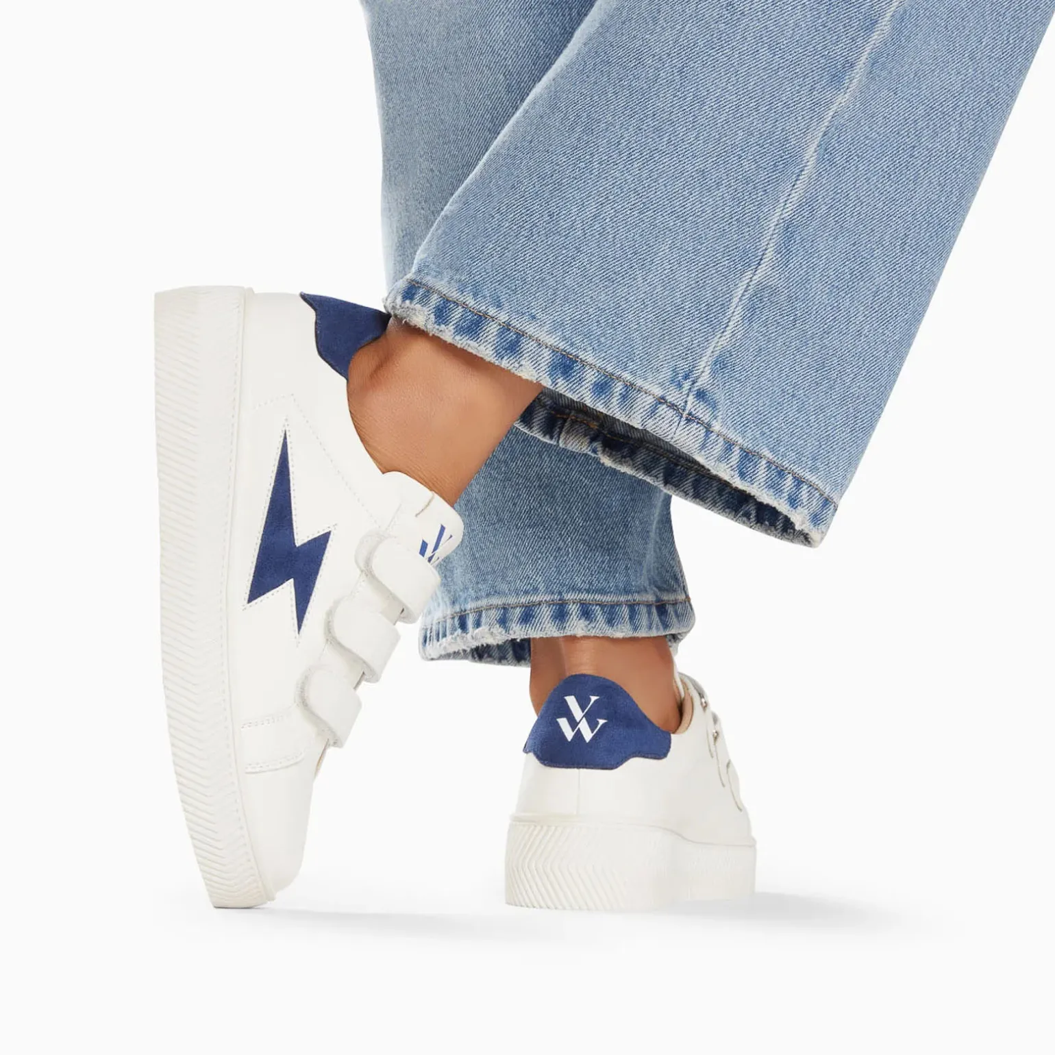 Baskets Mode Vanessa Wu Camélia Bk2658 Marine