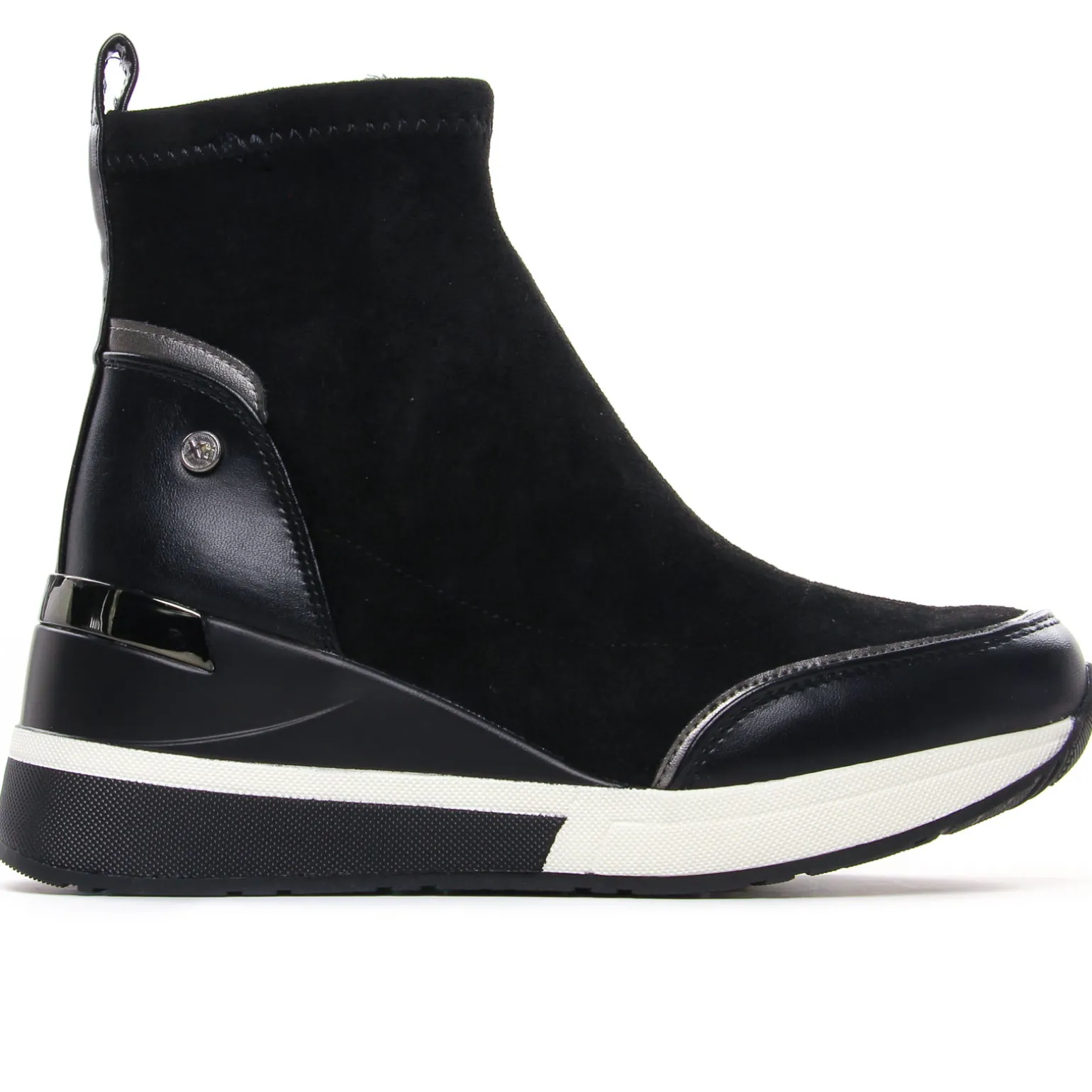 Baskets Mode Xti 141576 Black