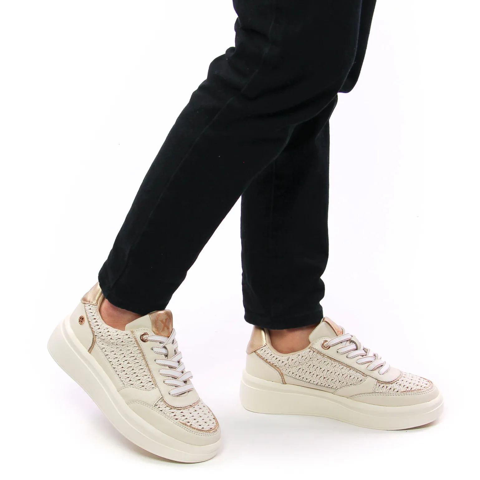 Baskets Plateforme Xti 143773 Beige