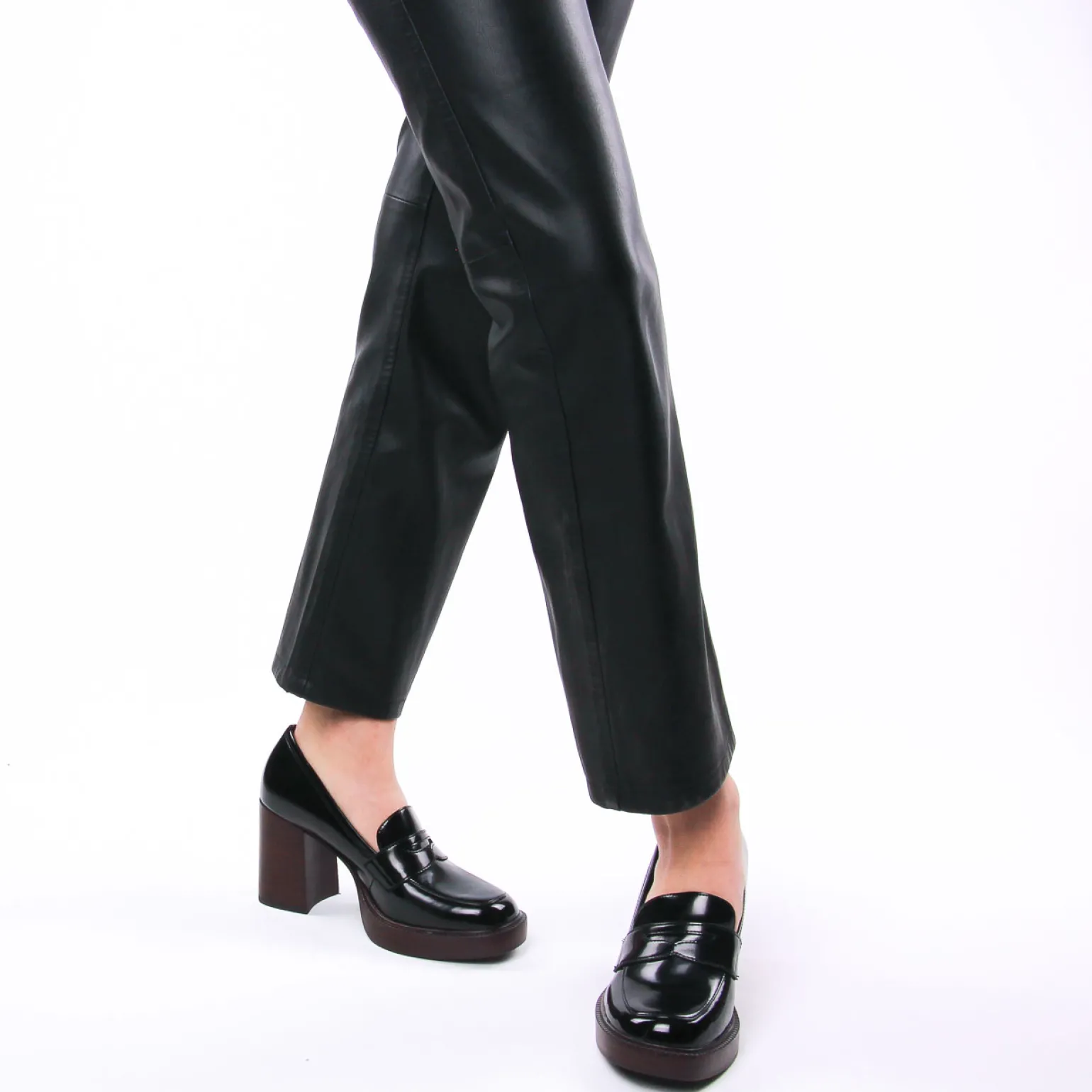 Mocassins Talon Haut Tamaris 24420 Black