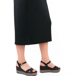 Nu-Pieds Compensés Tamaris 28001 Black Leather