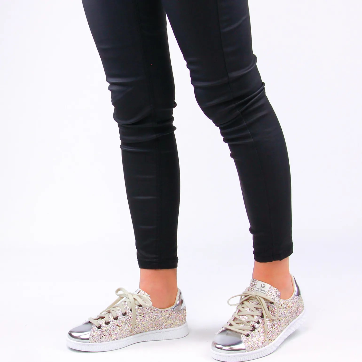 Tennis Victoria 112558 Hiello